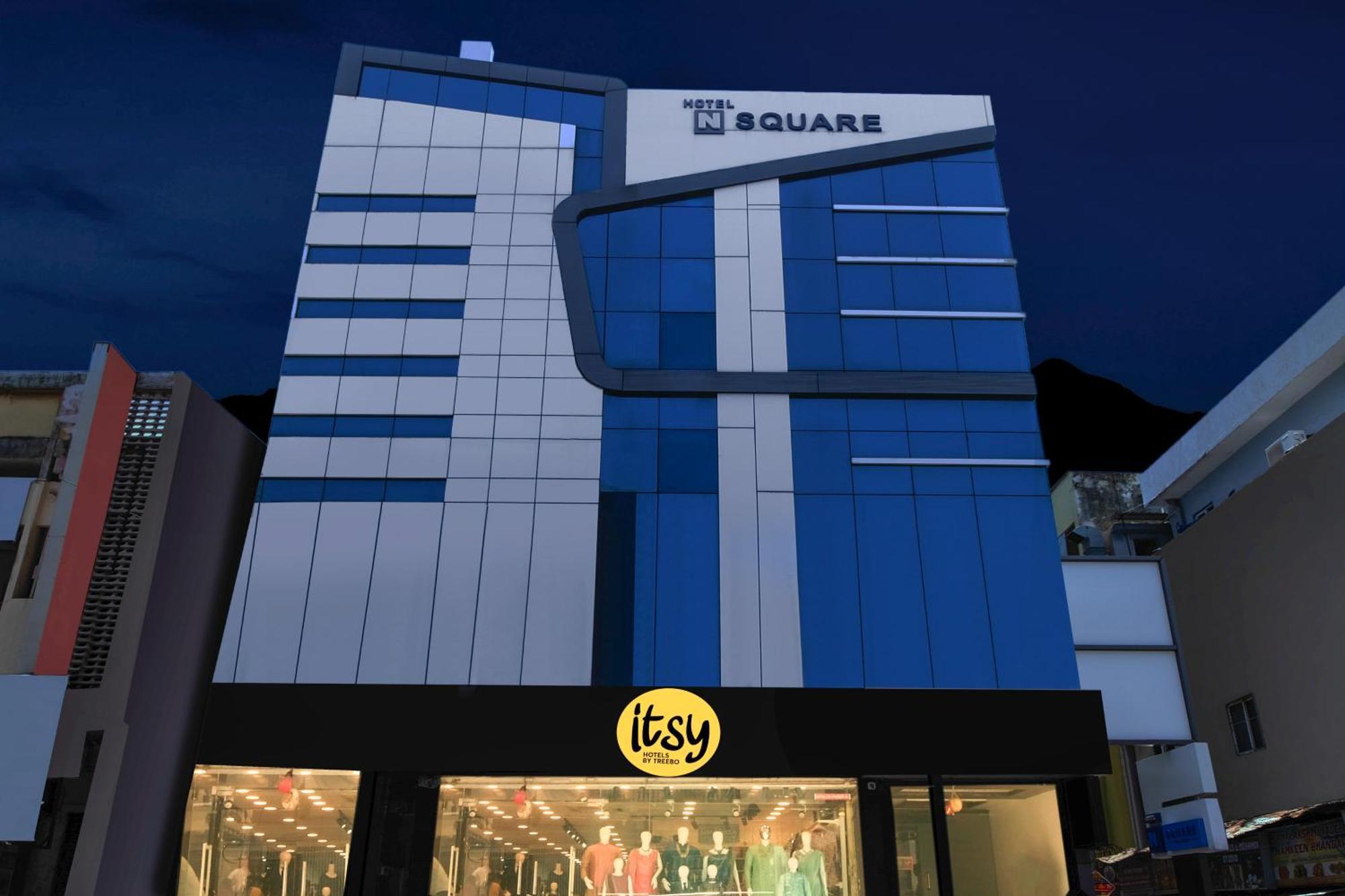 Itsy Hotels N Square Vijayawāda Exteriör bild